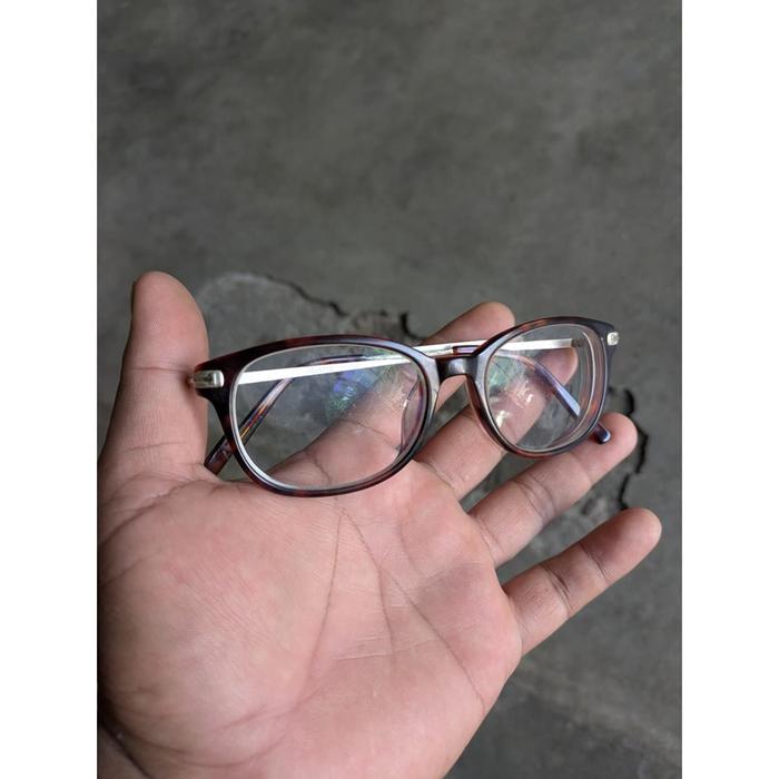Kacamata Illustro Prestige optik melawai eyewear