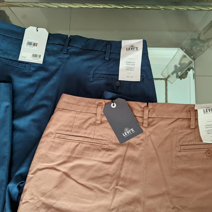Levis Made and Crafted Original LMC Baggy Trousers Pleated Straight Loose Flare Brown alt Chino Pant