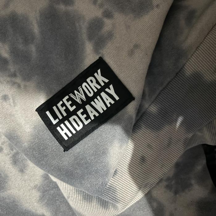 LIFEWORK HIDEAWAY CREWNECK