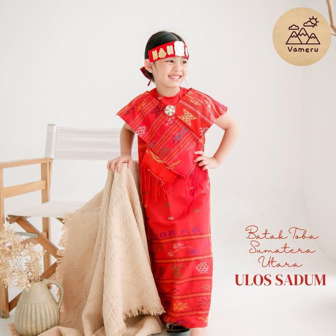BAJU ADAT BATAK ANAK SUMATERA UTARA ULOS PEREMPUAN DRESS