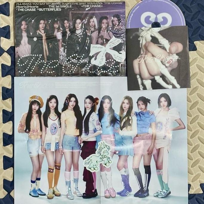 (READY) OFFICIAL HEARTS TO HEARTS PHOTOCARD H2H THE CHASE