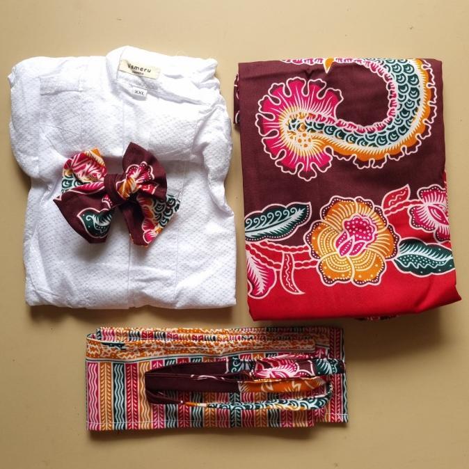 KEBAYA ANAK BATIK NAGA LIONG
