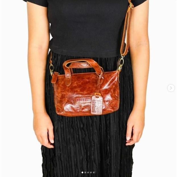 Tas Kulit Wanita Abekani / Bleecker Mini