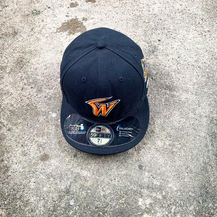 Snapback NEW ERA X WYVERNS korea series all star game