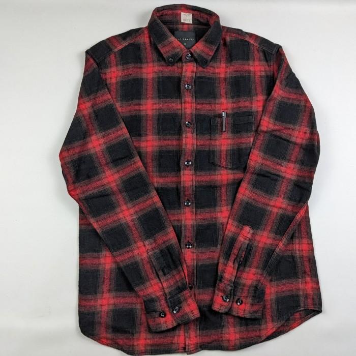 Kemeja Pria Flanel Veterano Kemeja TBJ NEARBY M237 Second Branded Size M