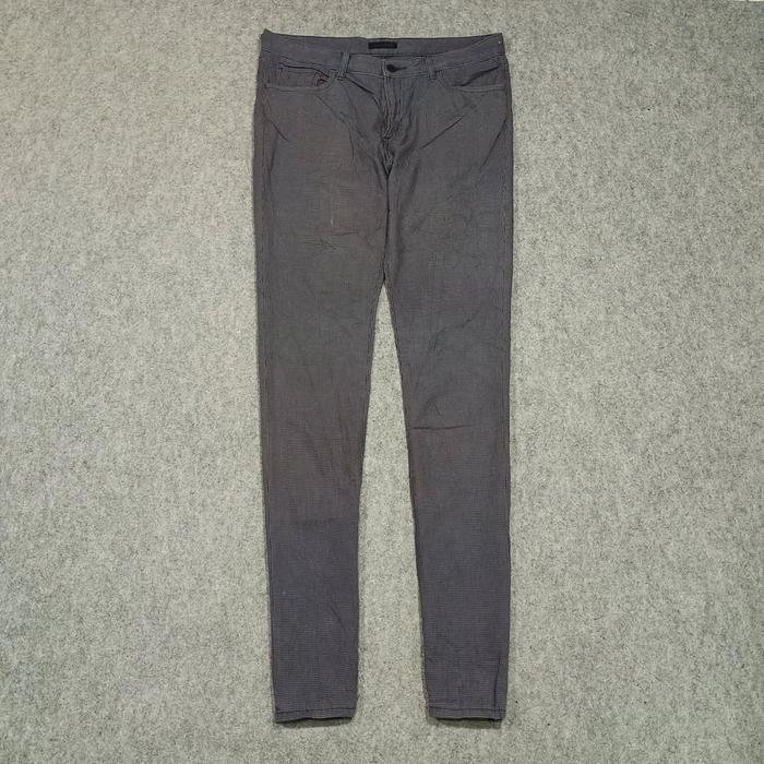Celana panjang Tartan UNIQLO size 33 second celana Chino slim fit