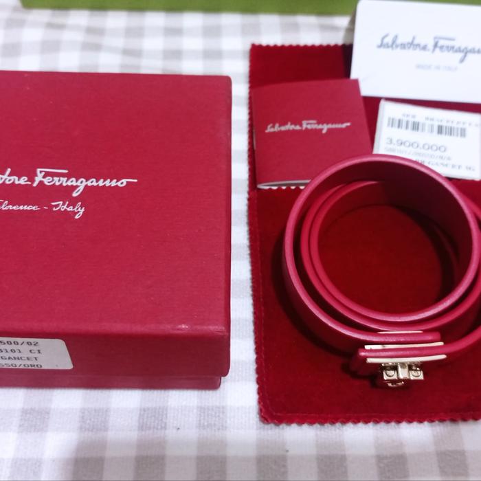 Gelang Lilit Salvatore Ferragamo / Perhiasan wanita