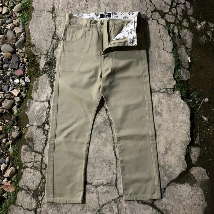 CELANA DICKIES X CABANE DE ZUCCA