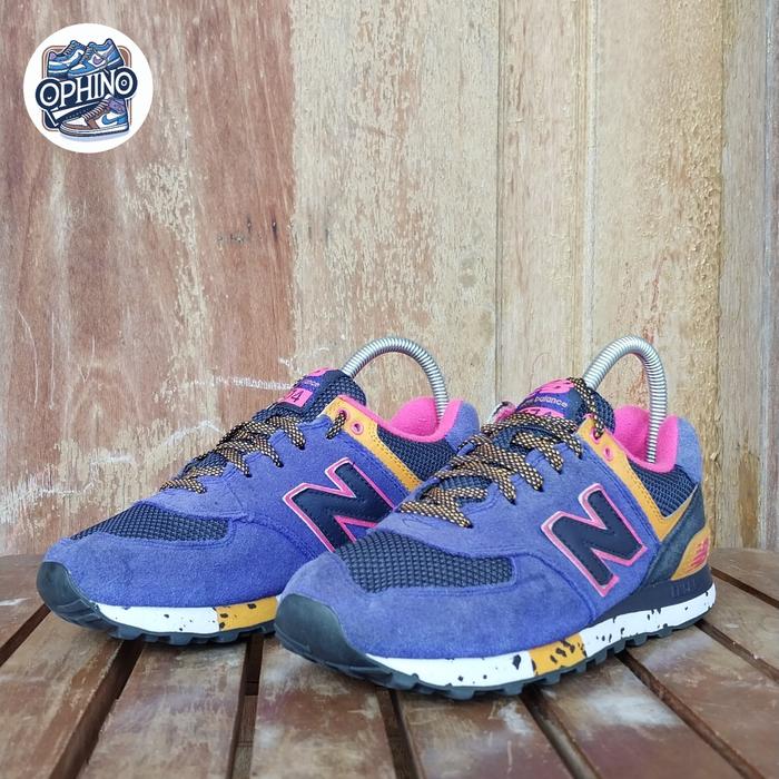 Sepatu PrelovedOri New Balance 574 classic multicolor size 38