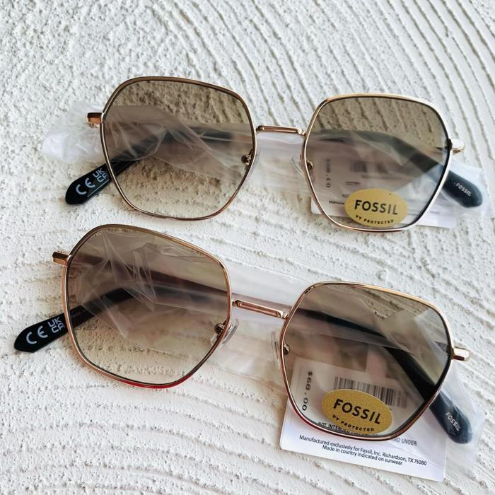 Fossil Sunies Kacamata Hitam