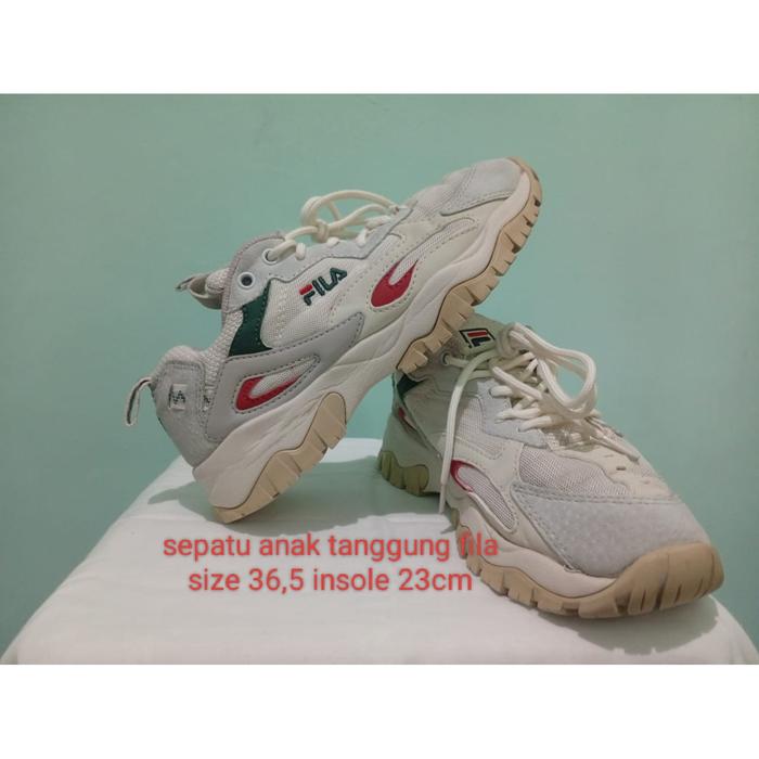 Sepatu second thrift anak fila size 36,5 insole 23 cm