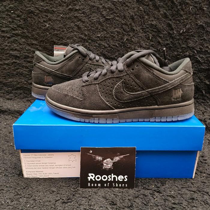 Nike dunk low SP Undefeated black