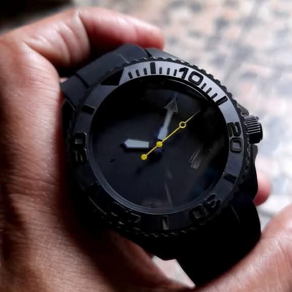 seiko mod black stealth no dare dial nh35 movement srpd black mod