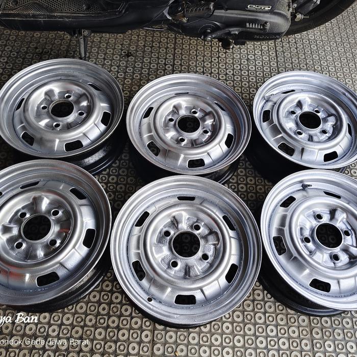 Velg kaleng R13 original Daihatsu Zebra espas R13 pcd 4x110