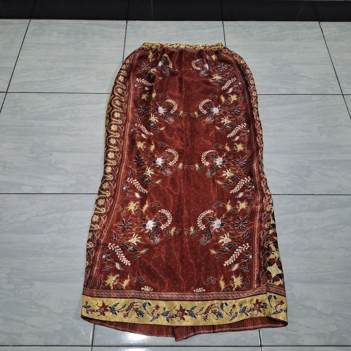 preloved rok batik rok kebaya bahan satin maxmara mewah elegan