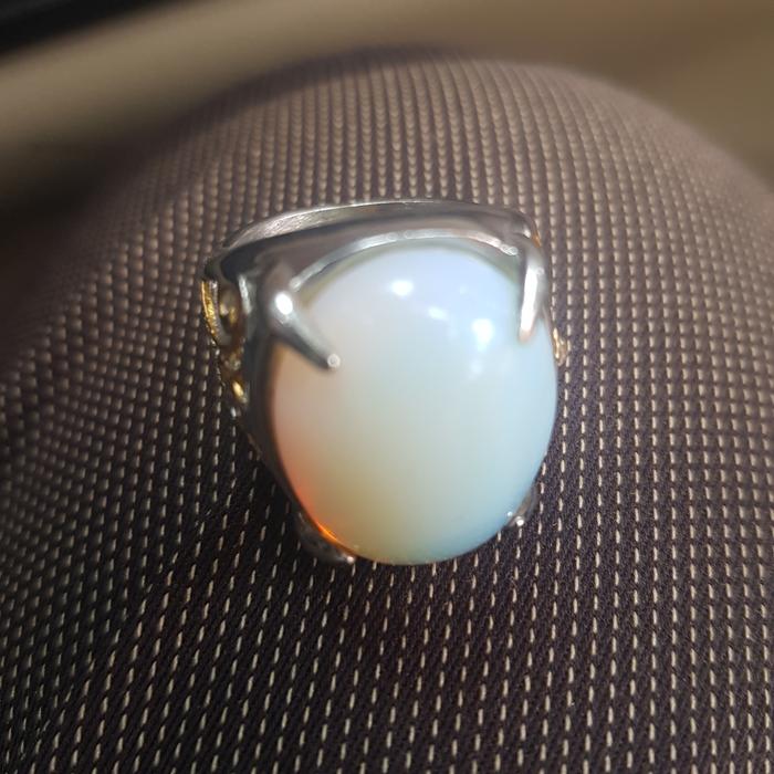 Yaman Abyad White Gemstone