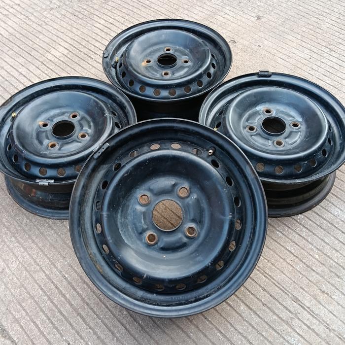 Velg 14 Avanza Pcd 4x114 cocok carry xenia kijang futura atoz Colt dll