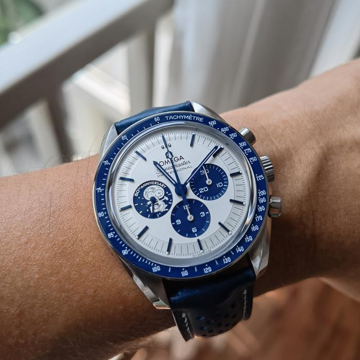 Omega Speedmaster Snoopy 50th Anniversary