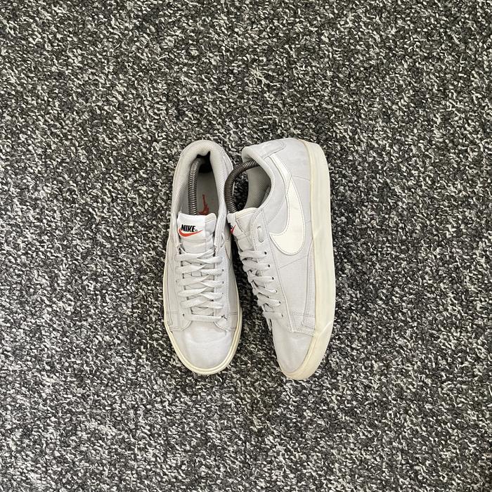 Sepatu Second Nike Blazer Low Canvas White Size 42
