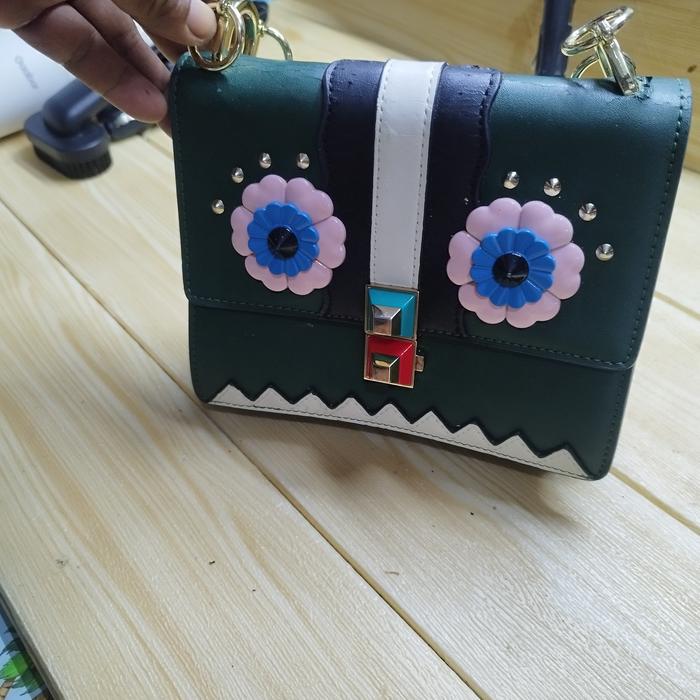 tas wanita yearcon seperti di gambar