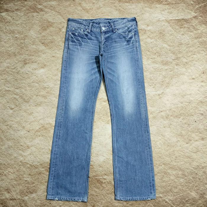 celana jeans fading VANQUISH made in JAPAN light blue denim casual bagus size 32