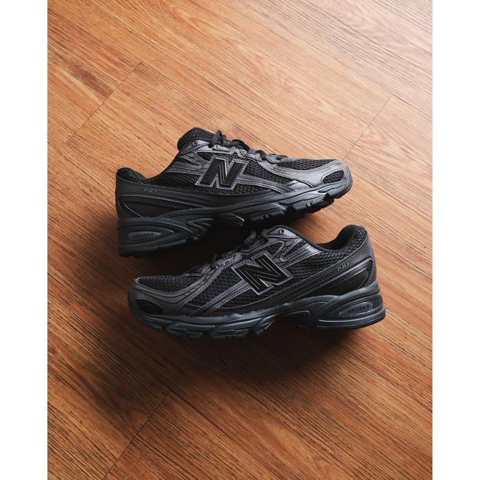 EN BE 740 - ALL BLACK NOIR