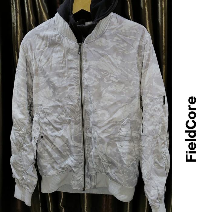 Hoodie outdoor fieldcore bahan mewah