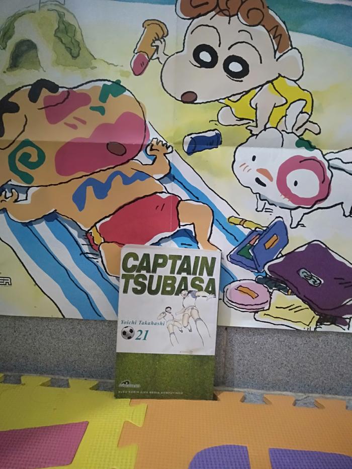 Komik captain Tsubasa premium 21