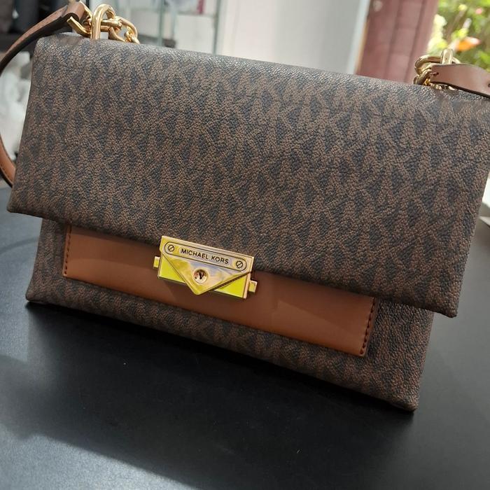 Tas Ori MK MK Cece Med Flap Brown