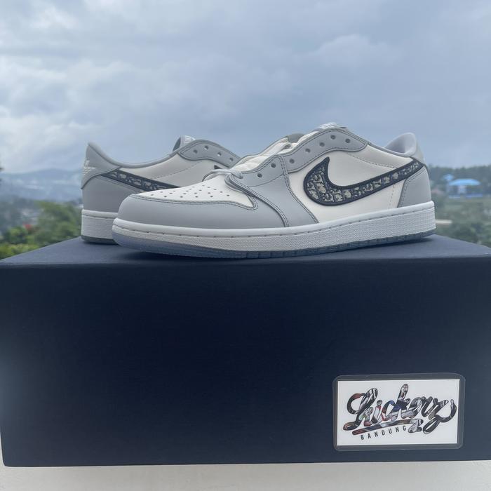 DIOR x Nike Air Jordan 1 Low ORIGINAL