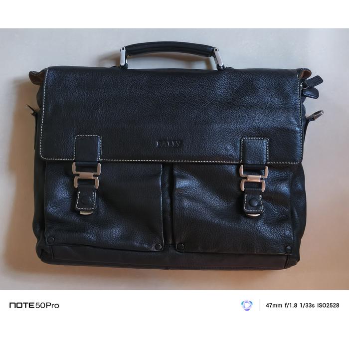 Preloved tas briefcase pria original bally