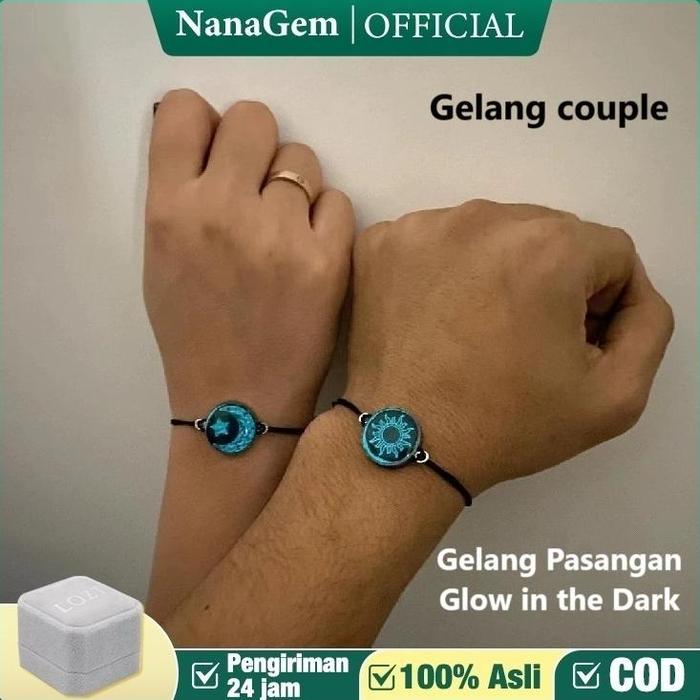 GELANG COUPLE PASANGAN GLOW IN THE DARK BINTANG BULAN TITANIUM MATAHARI DAN BINTANG BULAN COUPLE BER