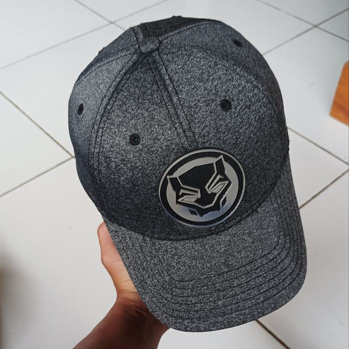 topi marvel black panther