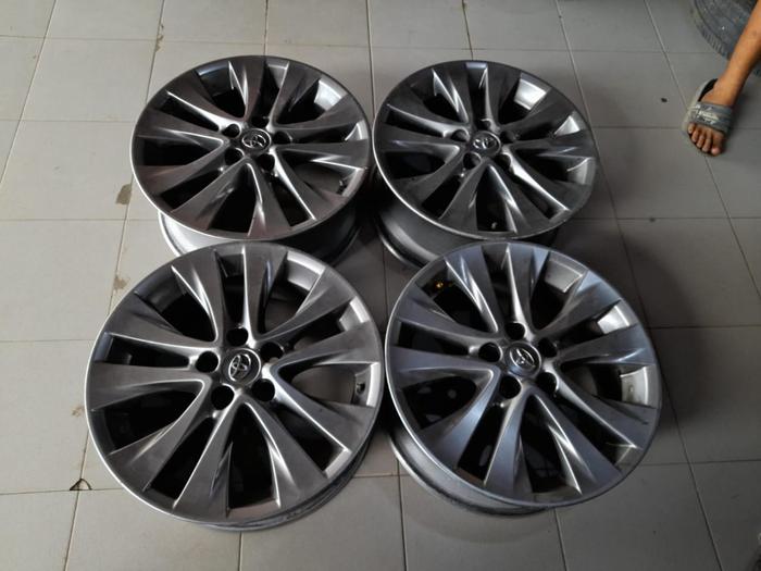 Velg Mobil Bekas ORIGINAL ALPHARD Ring 18 Lubang 5x114 INNOVA ALPHARD CRV HRV DLL
