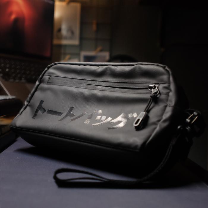 (Used) Ikozzi Tas Pria Comfy Handbag Pria Bekas Pouch Bag Cowok Tas Selempang & Genggam Clutch Bag H