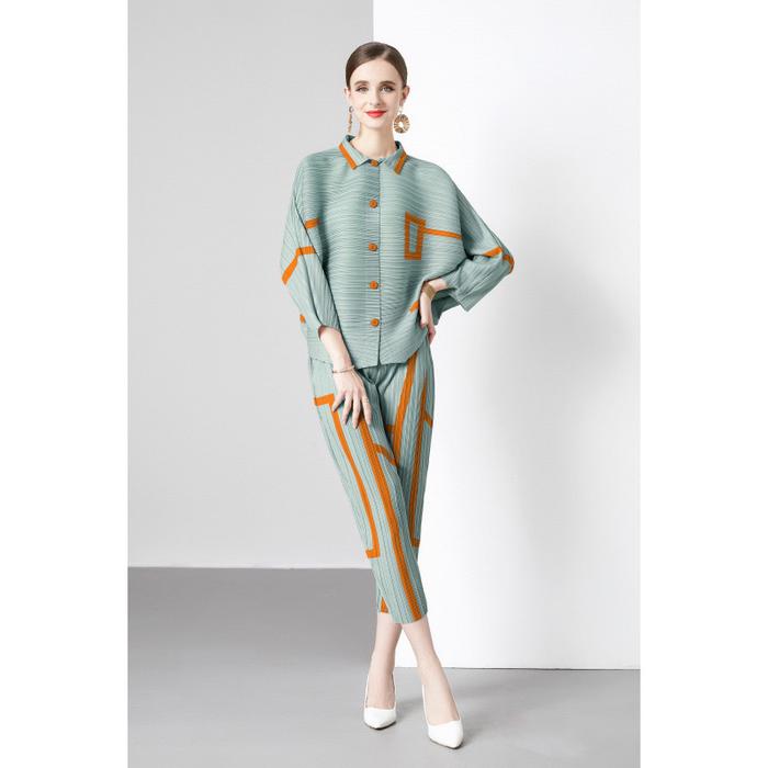 Preorder Pleat Set Apr19032