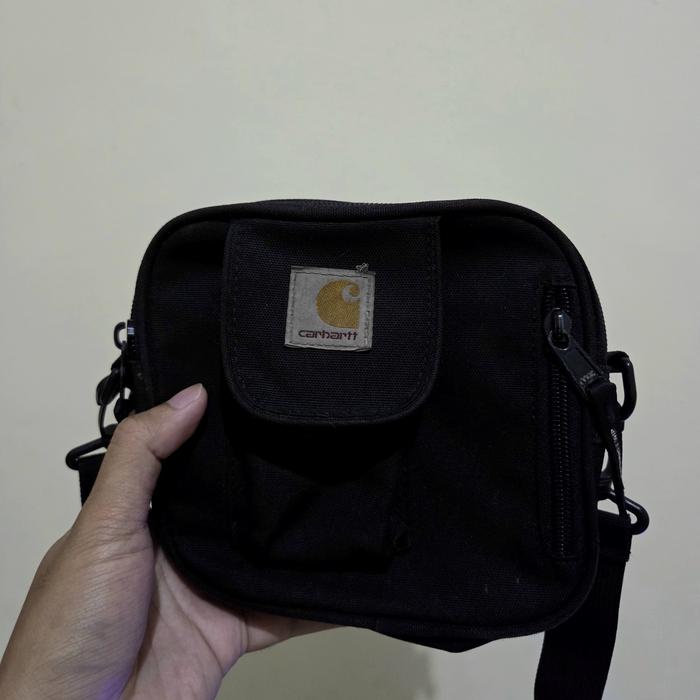 carhartt sling bag essentials