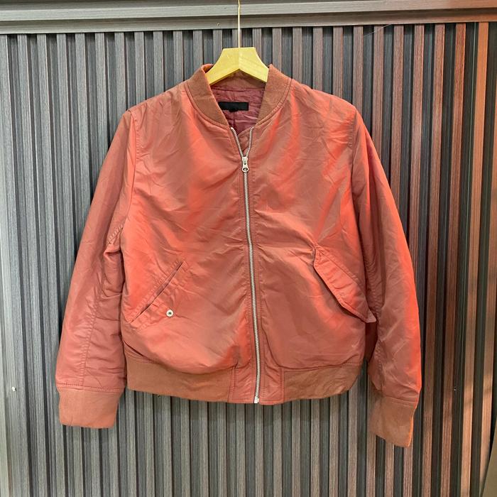 Preloved jaket Pria UNIQLO , jaket cowok