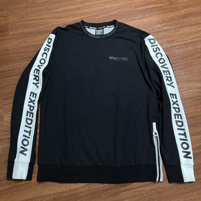 Sweater Crewneck Discovery Expedition Black White - Size M