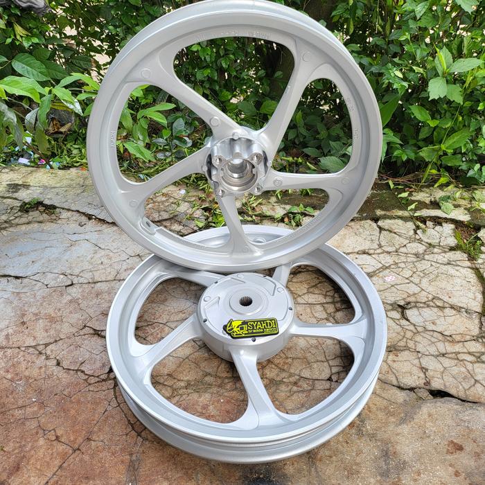 VELG NOUVO SX NOUVO ELEGAN ORIGINAL ORI YAMAHA SILVER