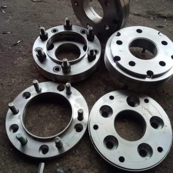 Adaptor velg 5 cm : BUNDERA 5×150 ke 6×139,7 + Baut 14×1.5 ( 4 pcs )