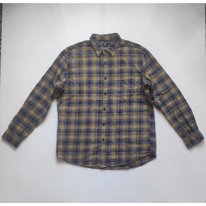 UNIQLO Flannel Yellow Navy Checked Shirt Long Sleeve Kemeja Flanel Motif Kotak-kotak