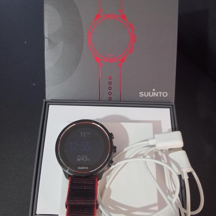 Suunto 9 BARO Red Edition (RARE)