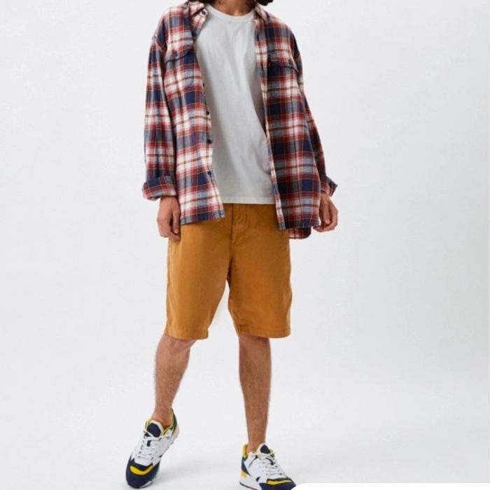 celana pendek Uniqlo Chino long short pants Uniqlo long chino