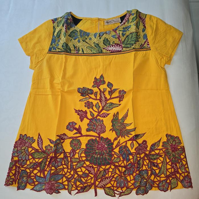 Preloved batik Dea Valencia