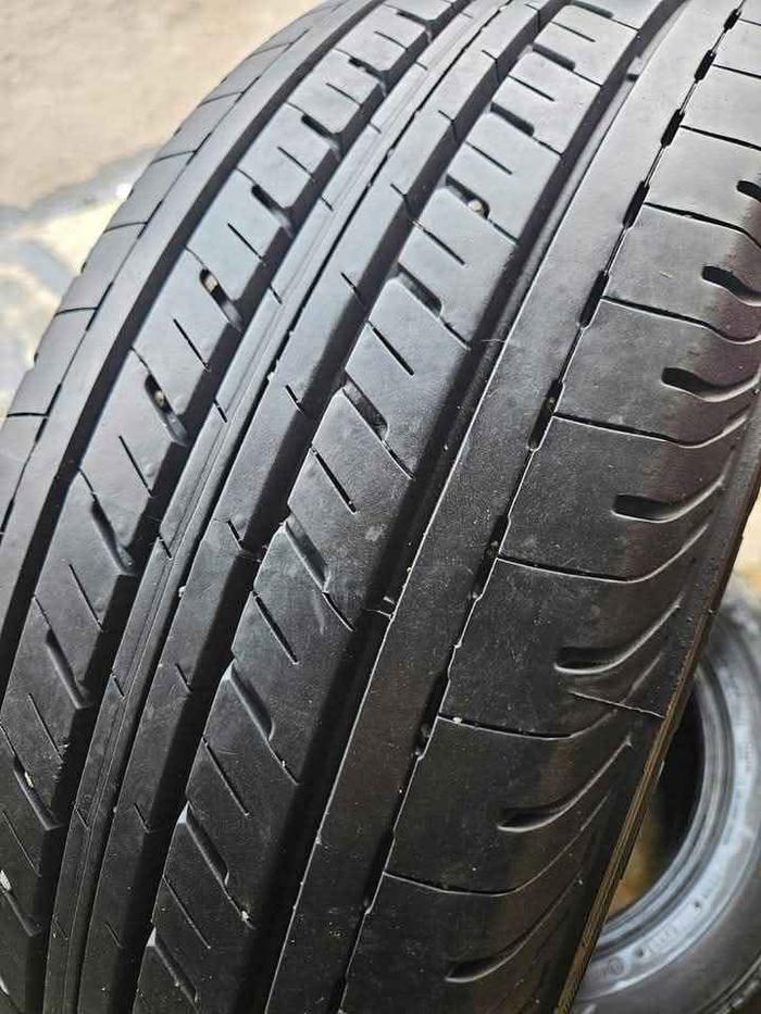 Bridgestone Duravis 215/65/16