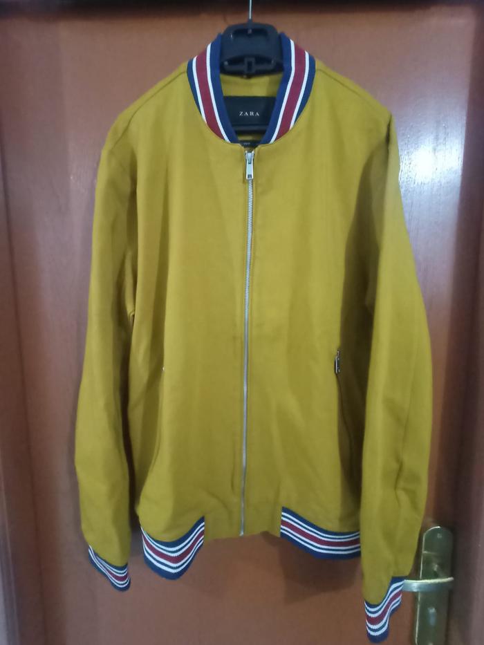 Zara Man Bomber Jacket Yellow