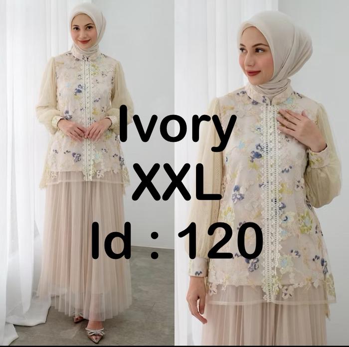 Nadine Blouse - Ivory XXL (By Sarah The Label)