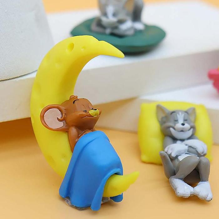 Action Figure Tom & Jerry Ornamen Boneka Kucing Dan Tikus Ukuran 3-5Cm Untuk Topper Kue Interior Mob