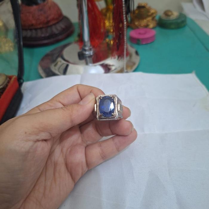 Batu cincin blue shapier ikat perak murni Buka aura dan rezeki Limited edition Barang terawat Pemaka